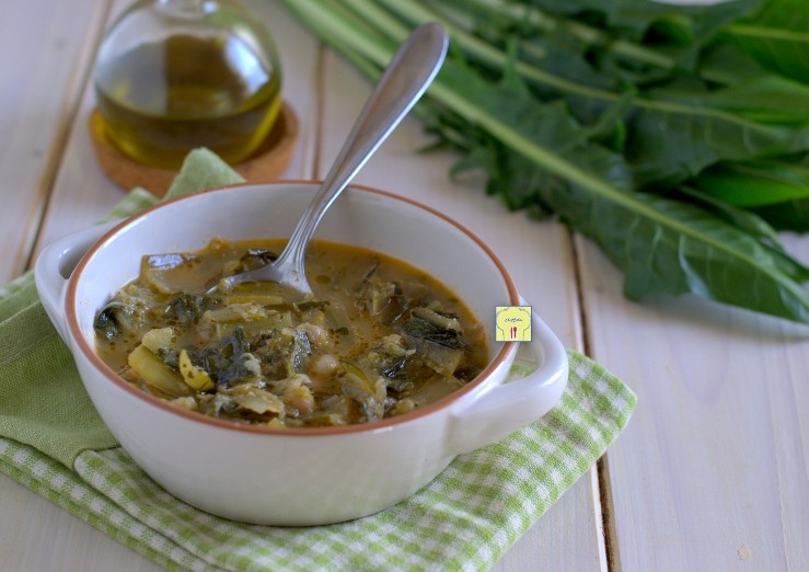 Soupe de pois chiches et chicorée