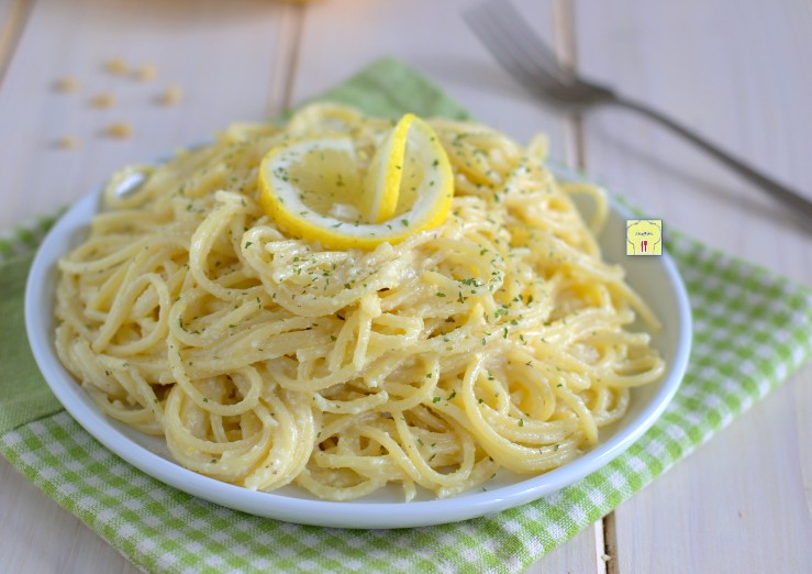Spaghetti au pesto de citron