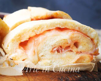 PIZZA STROMBOLI roulée farcie