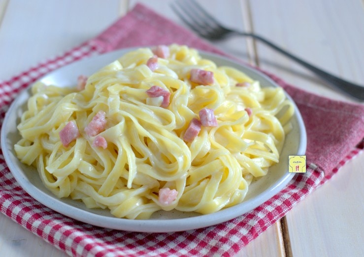 Tagliatelles crémeuses lardons et parmesan