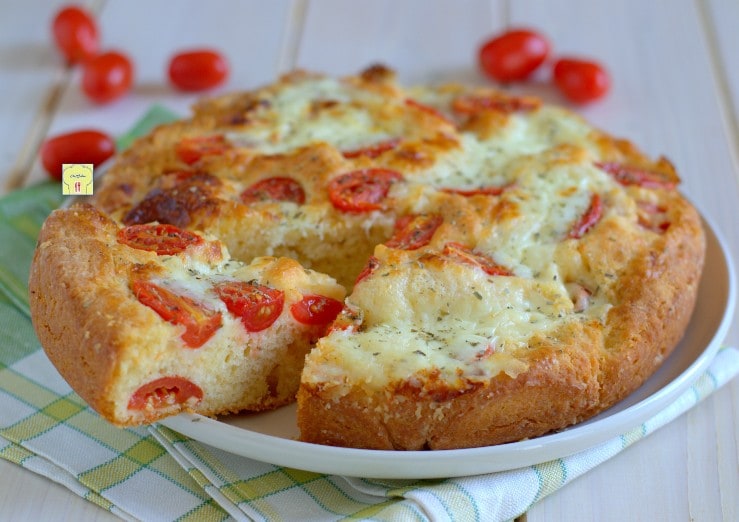 Tarte salée tomates cerises et stracchino