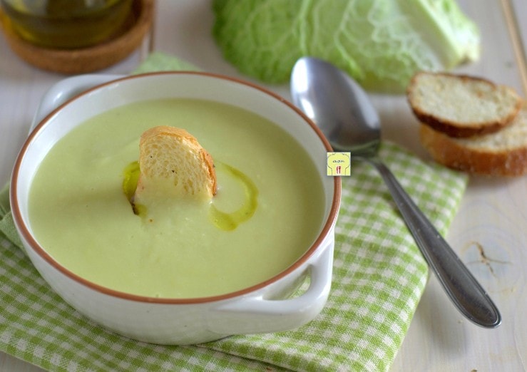 Velouté de chou frisé et pommes de terre