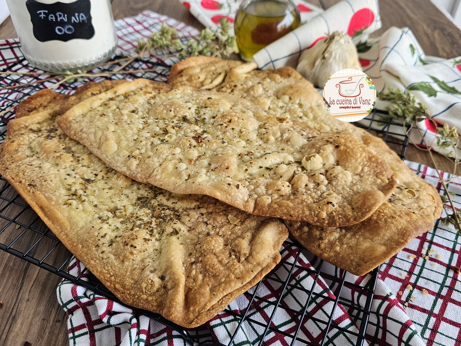 SCROCCHIARELLE ROMAINES SANS LEVURE – langues de belle-mère rapides- épisode TV LA CUISINE DE VANE