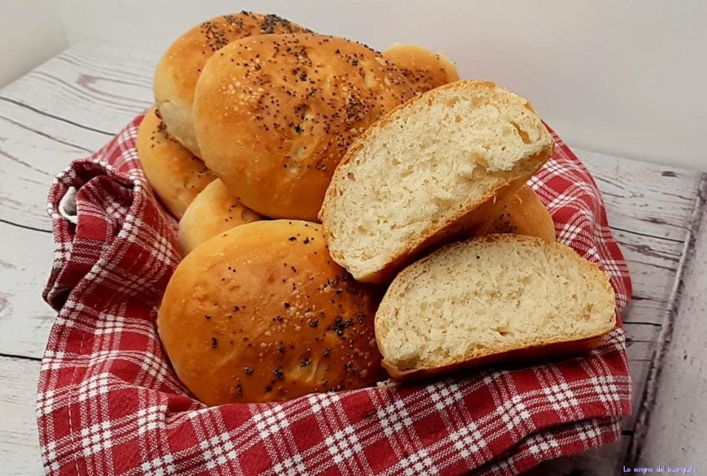 Petits pains moelleux au yaourt