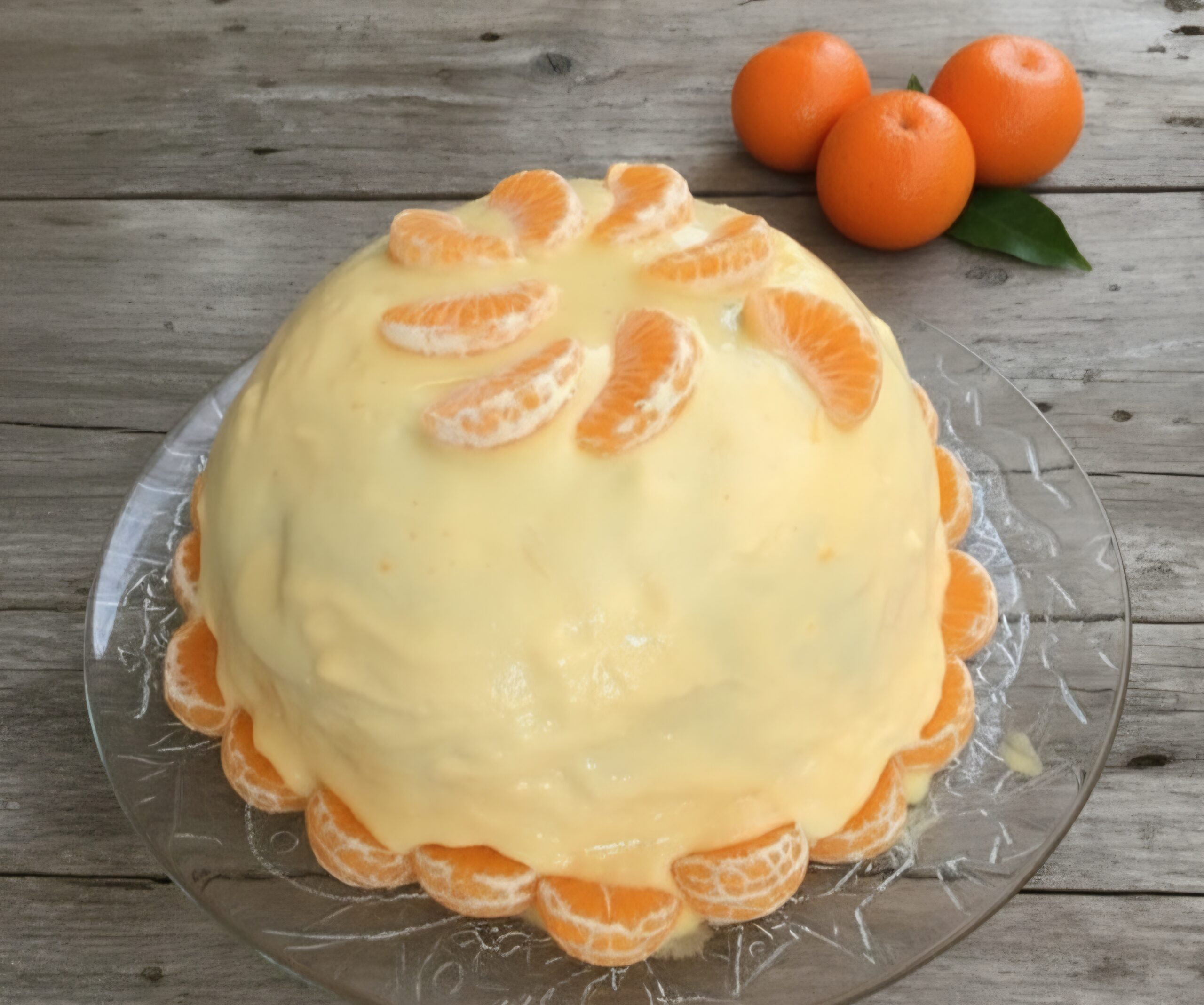 La coupole de pandoro avec crème à la mandarine