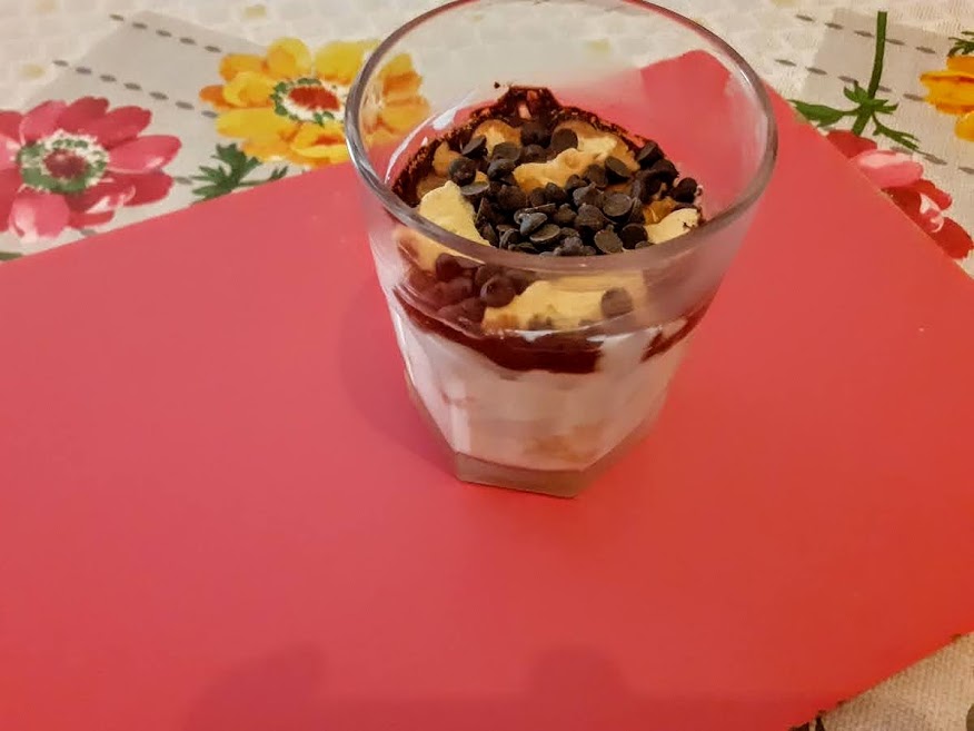 Dessert en verre au chocolat