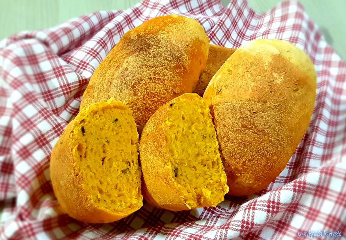 Petits pains curcuma et origan