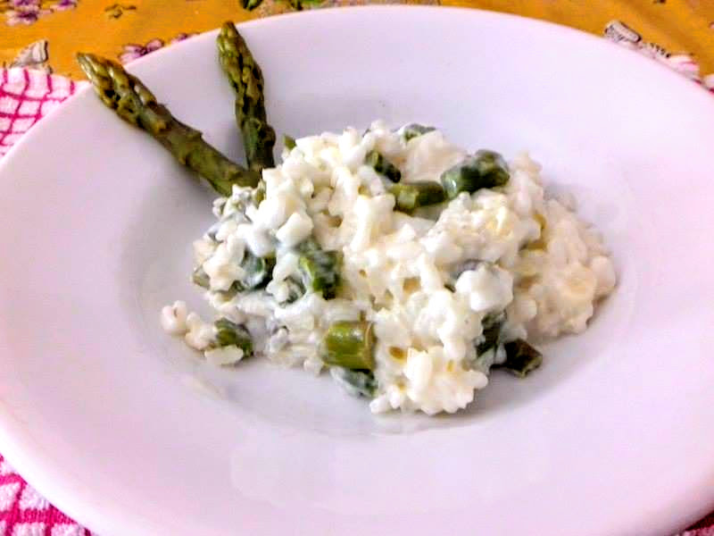 Risotto crémeux aux asperges avec crème