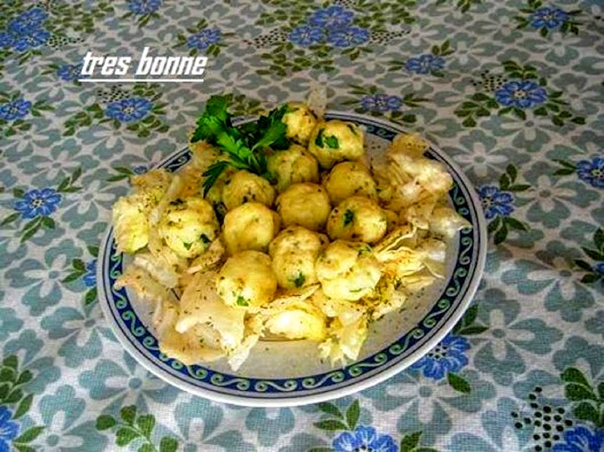 Boulettes froides de pommes de terre et courgettes