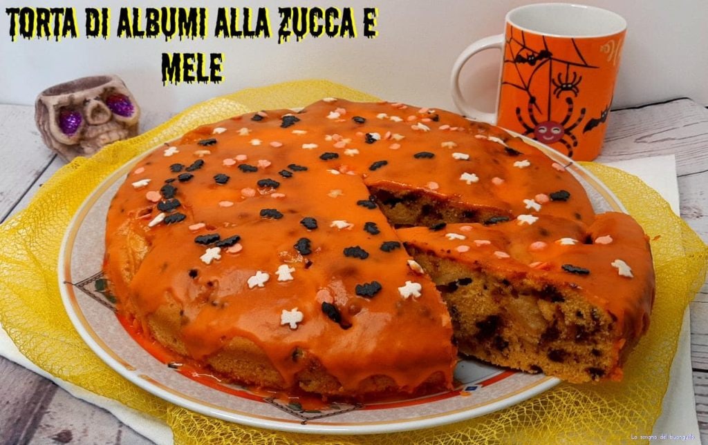 Gâteau de blancs d'œufs à la citrouille et aux pommes