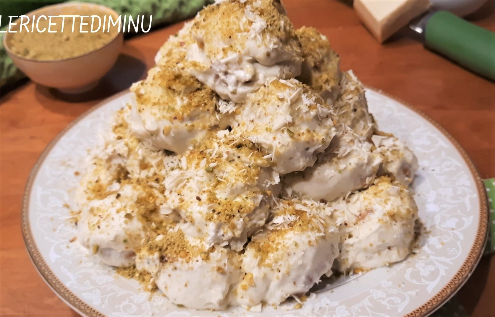 Profiterole au pistache