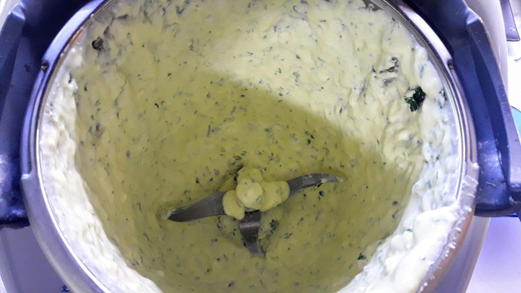 Spaghetti à la crème de chou-fleur parfumée