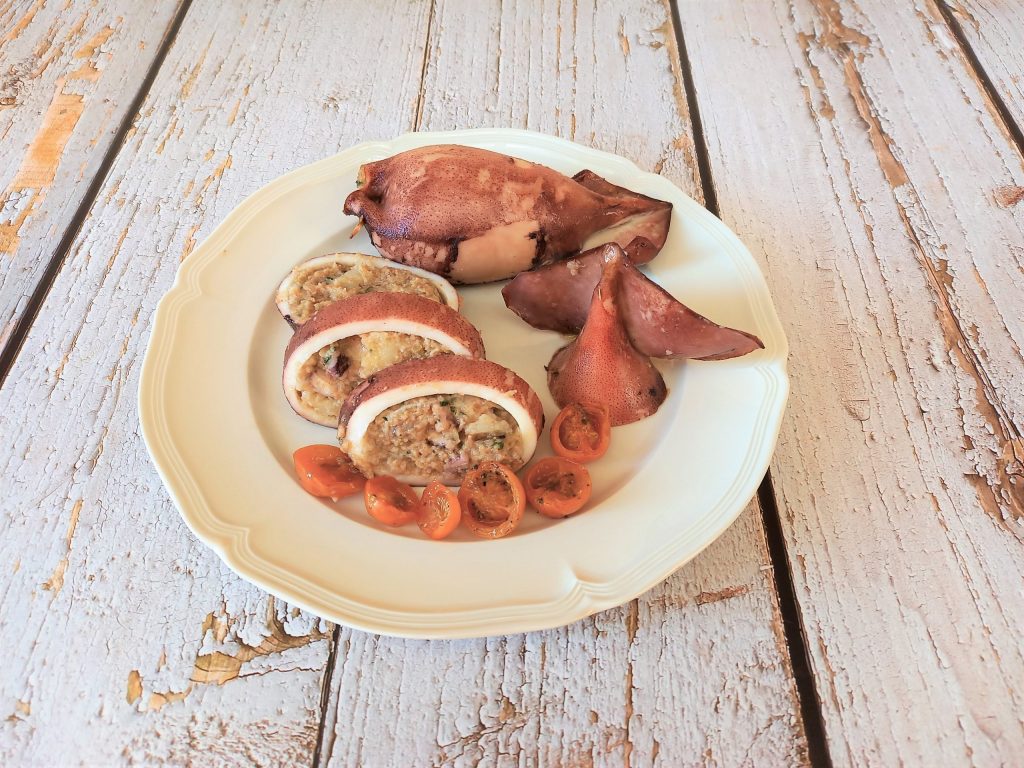 Encornets et calamars farcis au four