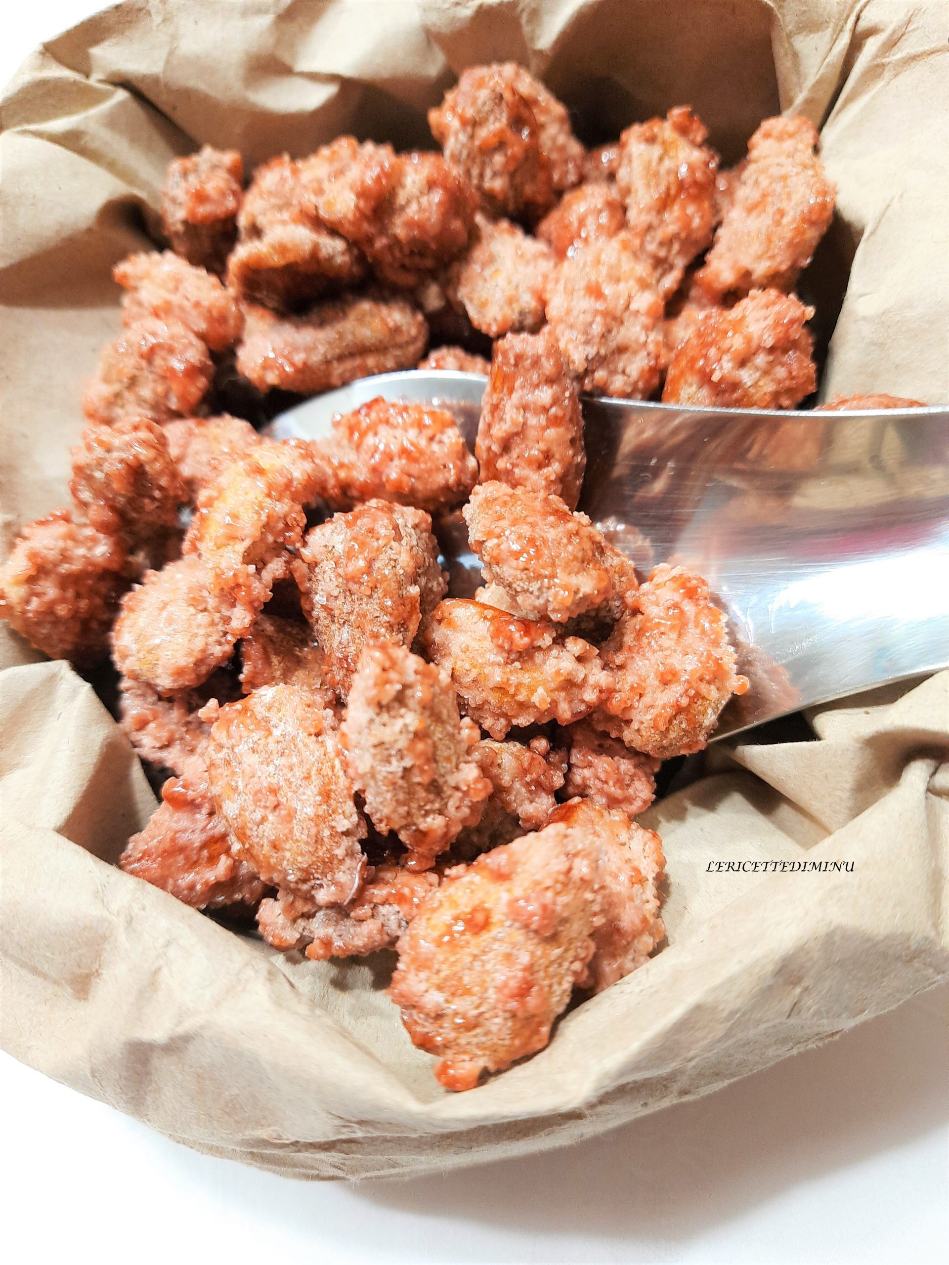 Amandes pralinées ou caramélisées des fêtes