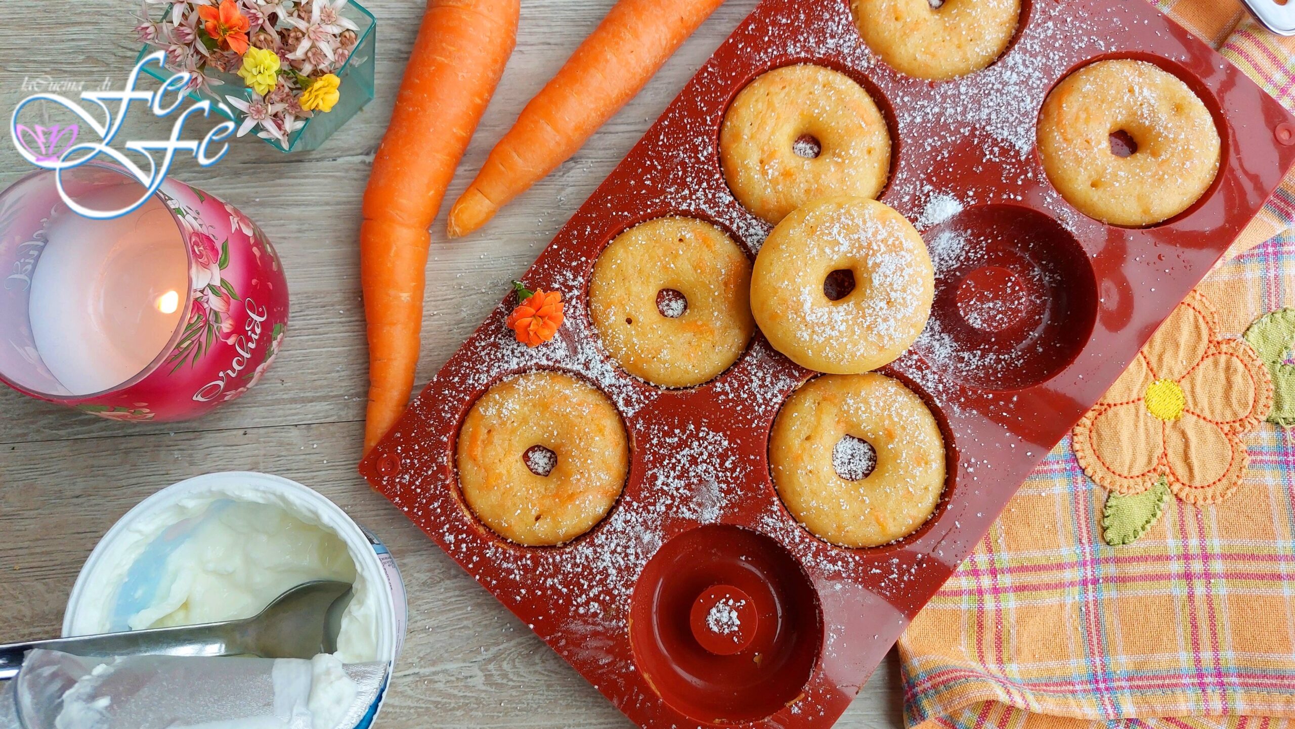PETITS GÂTEAUX CAROTTES ET YAOURT GREC (Recette sans beurre ni huile)