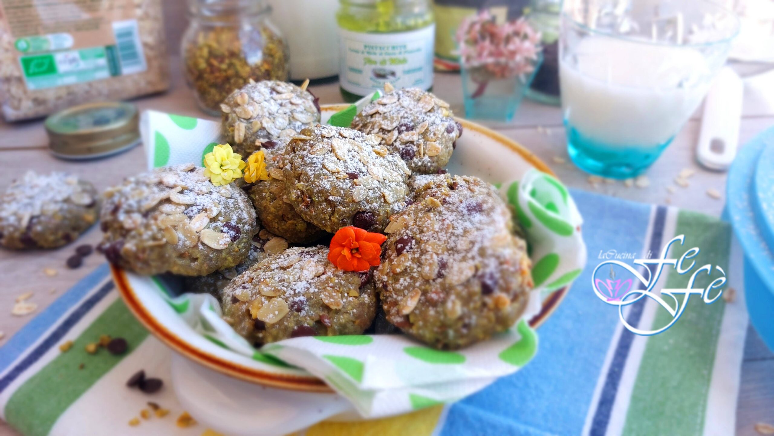 BISCUITS AVEC OKARA D&rsquo;AVOINE AU PISTACHE (Recette sans œufs)