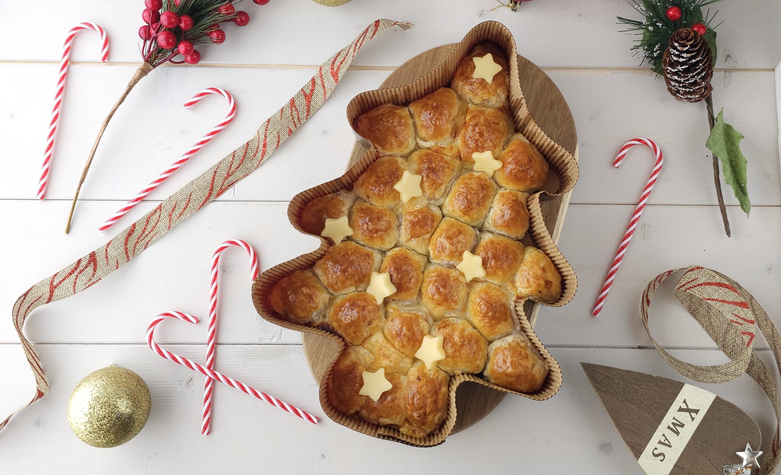 Danube sapin de Noël en pâte feuilletée
