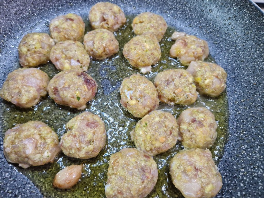Boulettes d'espadon au ragoût