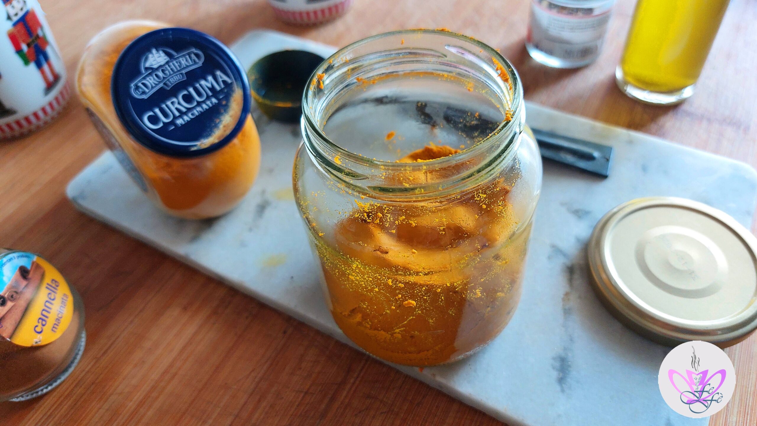 PÂTE DE CURCUMA FAITE MAISON