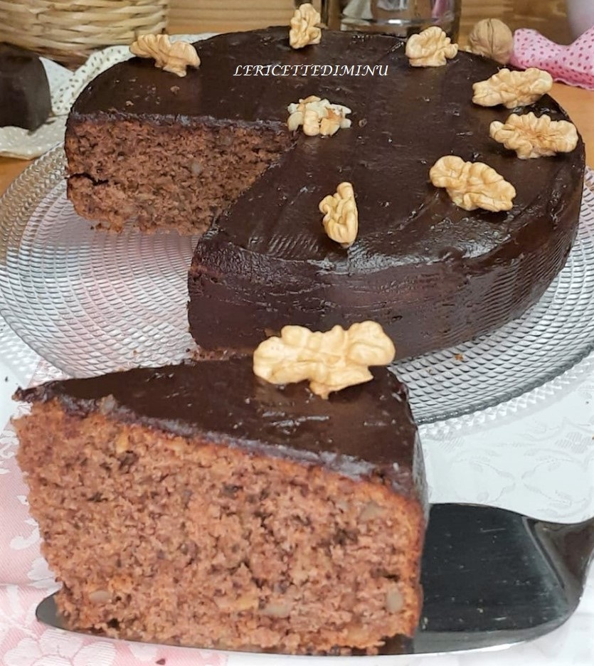 Gâteau aux noix, chocolat et ricotta