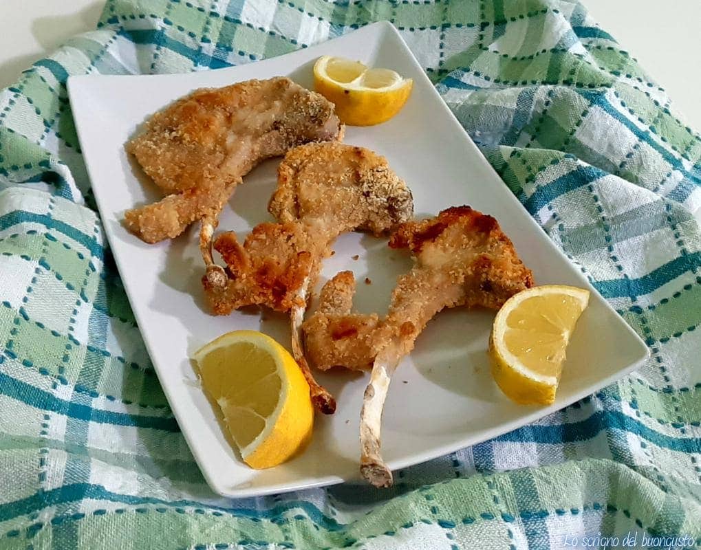 Côtelettes d'agneau panées