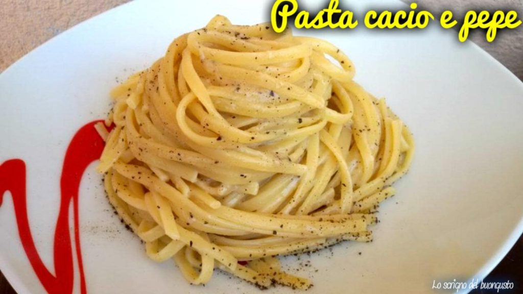 Pâtes cacio e pepe