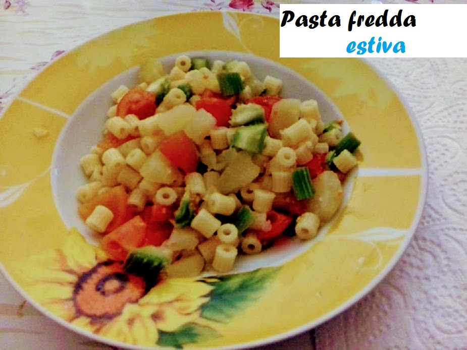 Pâtes froides avec pommes de terre