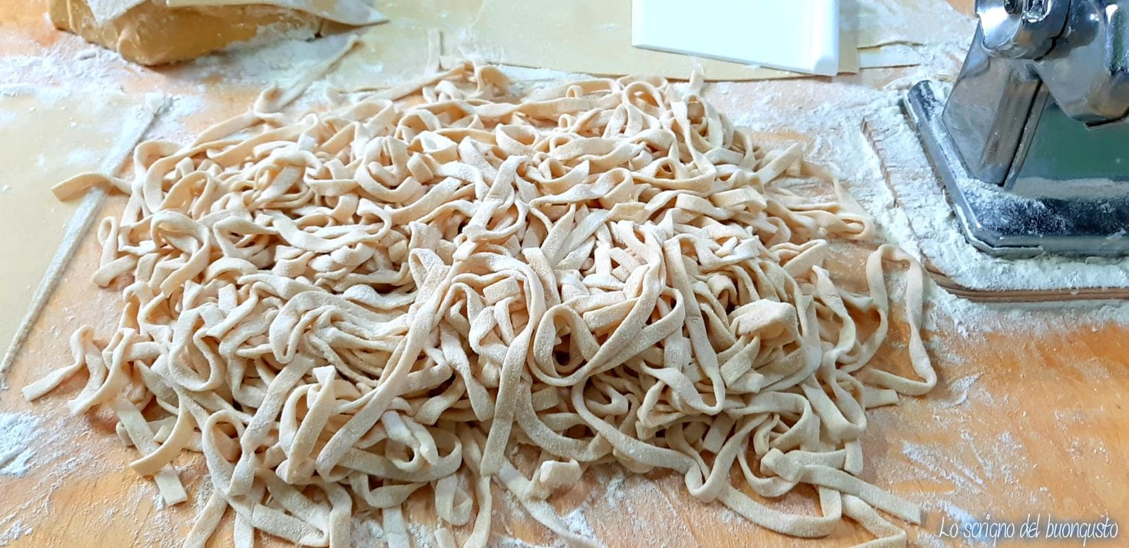 Pâte de base pour fettuccine