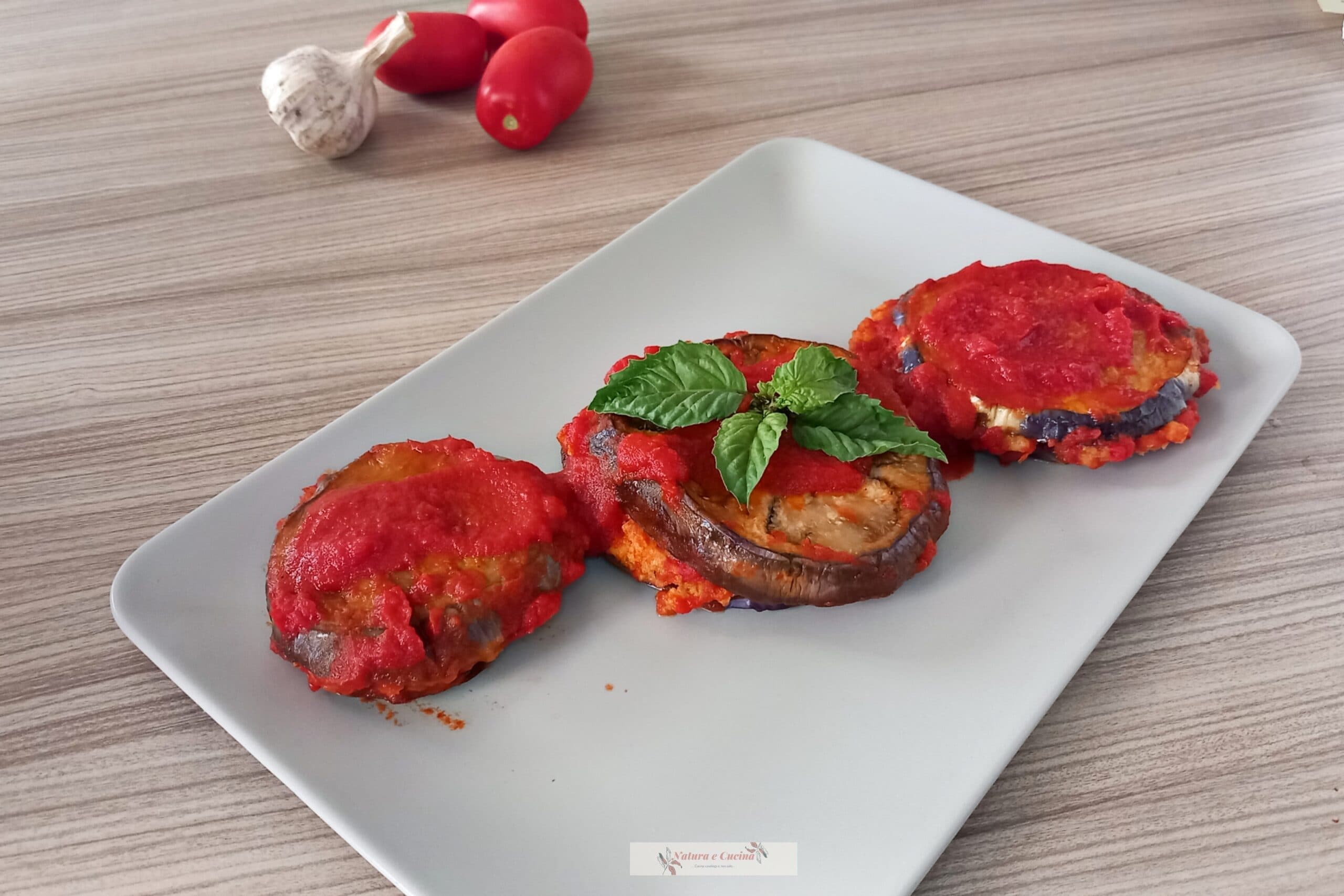 Aubergines farcies à la sauce