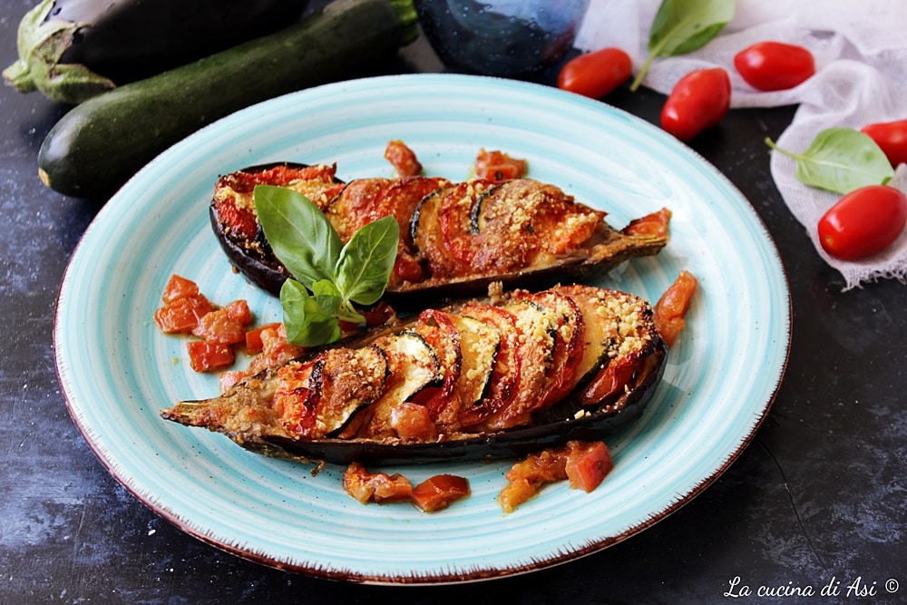 Aubergines farcies de légumes au four
