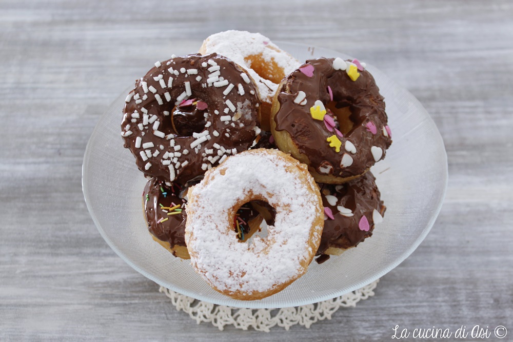 Beignets rapides frits et glacés