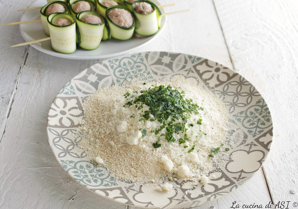 Brochettes de viande et légumes
