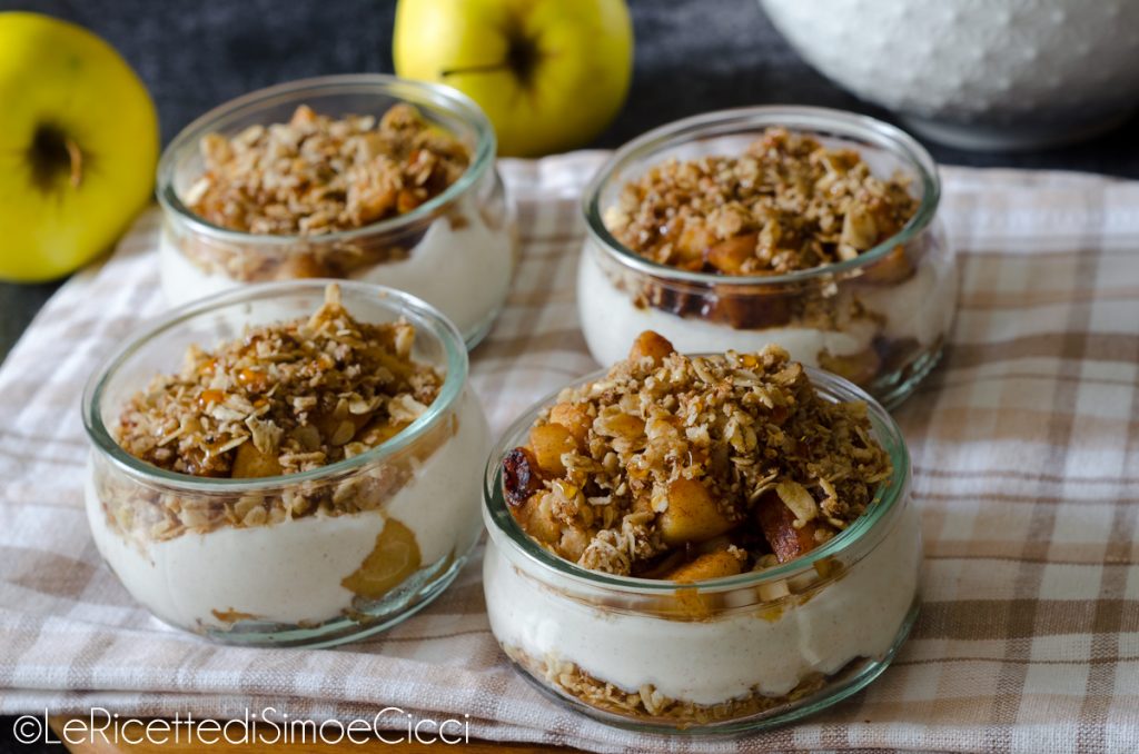 Cheesecake en verrine avec crumble de pommes