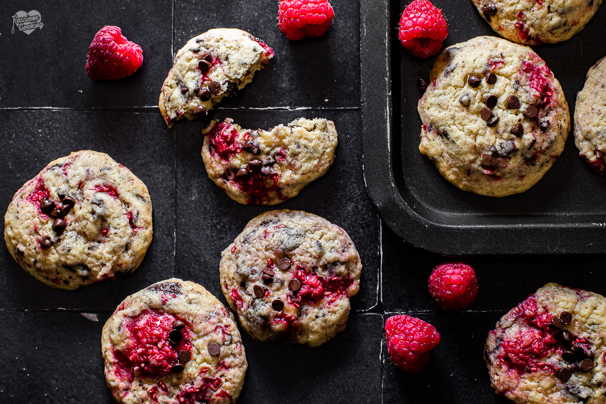 Cookies aux framboises et chocolat noir