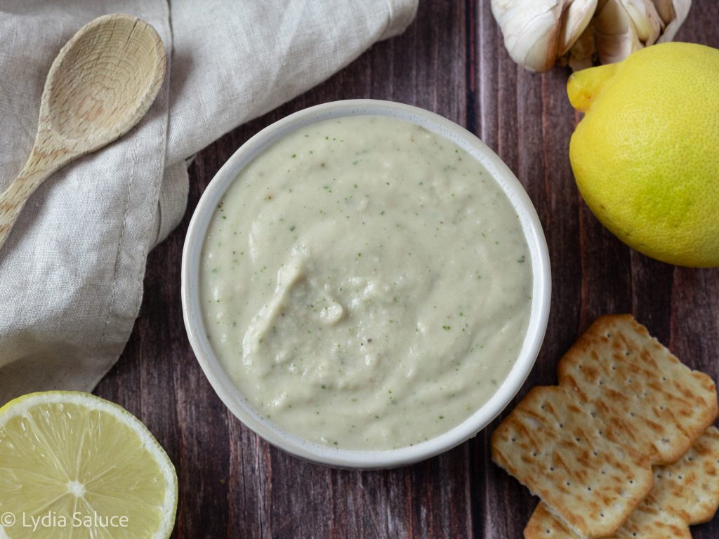 Crème de haricots au citron et basilic