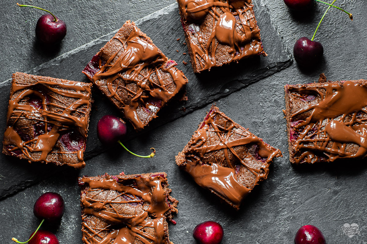 Gâteau au cacao et aux cerises, sans beurre