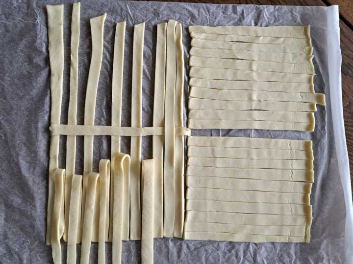 grille de pâte feuilletée