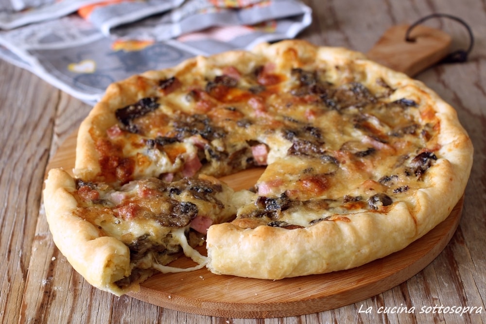 tarte salée jambon et champignons et mozzarella