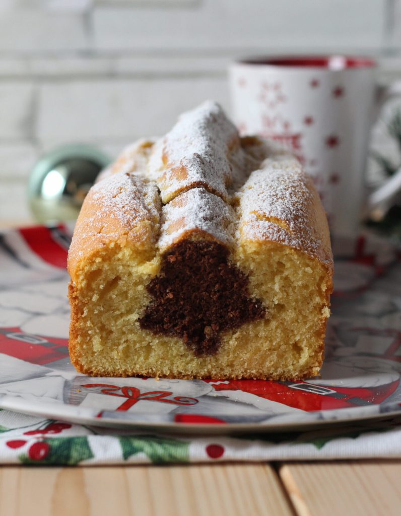 cake aux fruits avec surprise de Noël