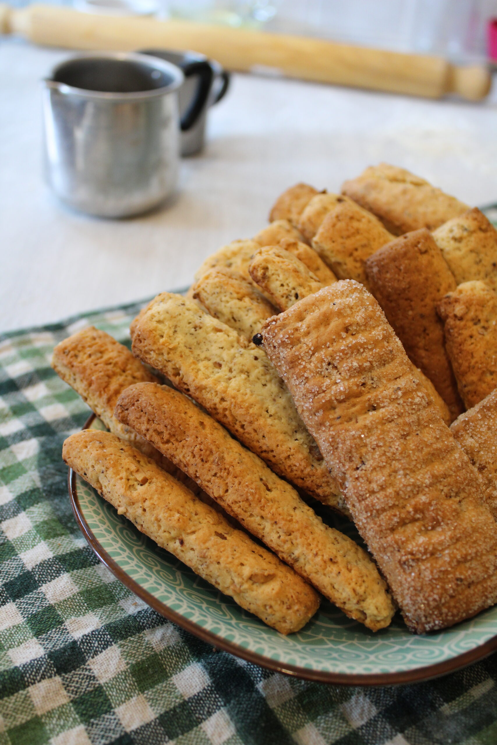 Biscuits rustiques aux noisettes