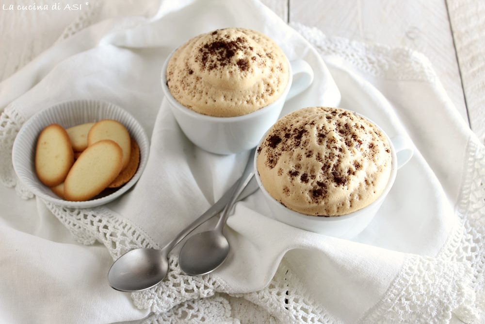 Mousse très légère au café et à l'eau