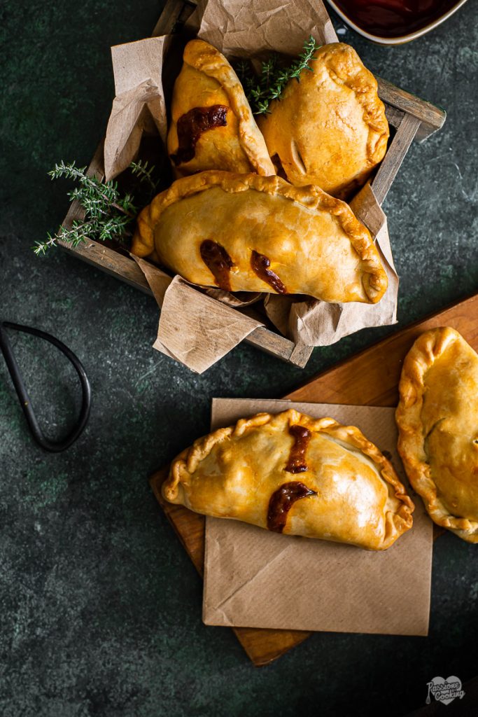 Roulé fourré aux pommes épicées