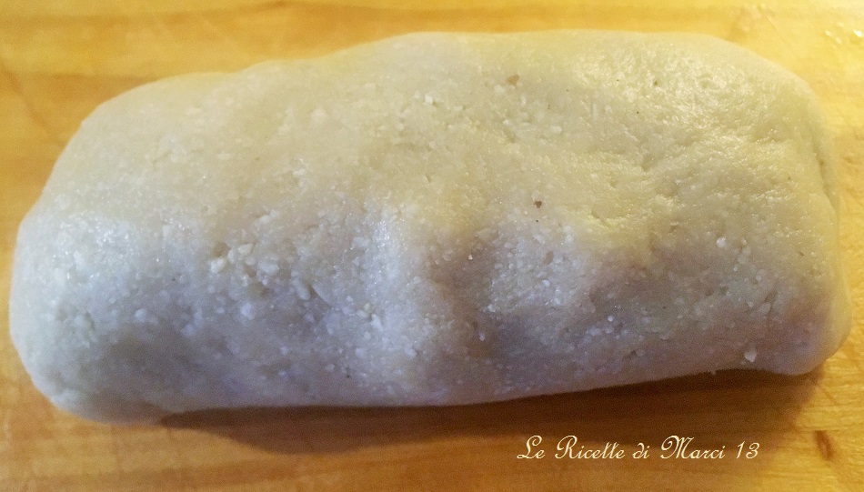 Barres élégantes aux amandes