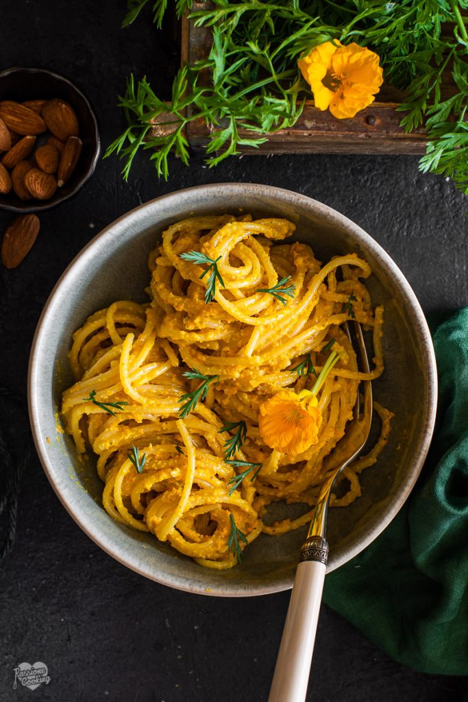 Spaghetti au pesto de carottes