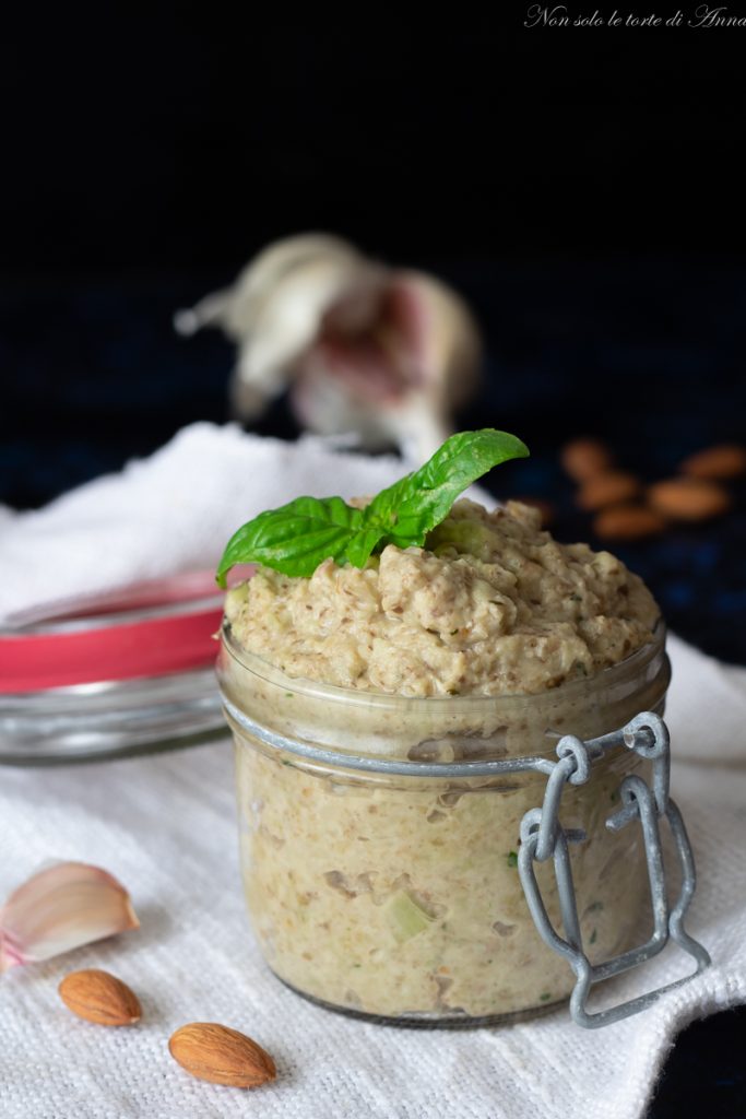 Pesto d'aubergines et amandes