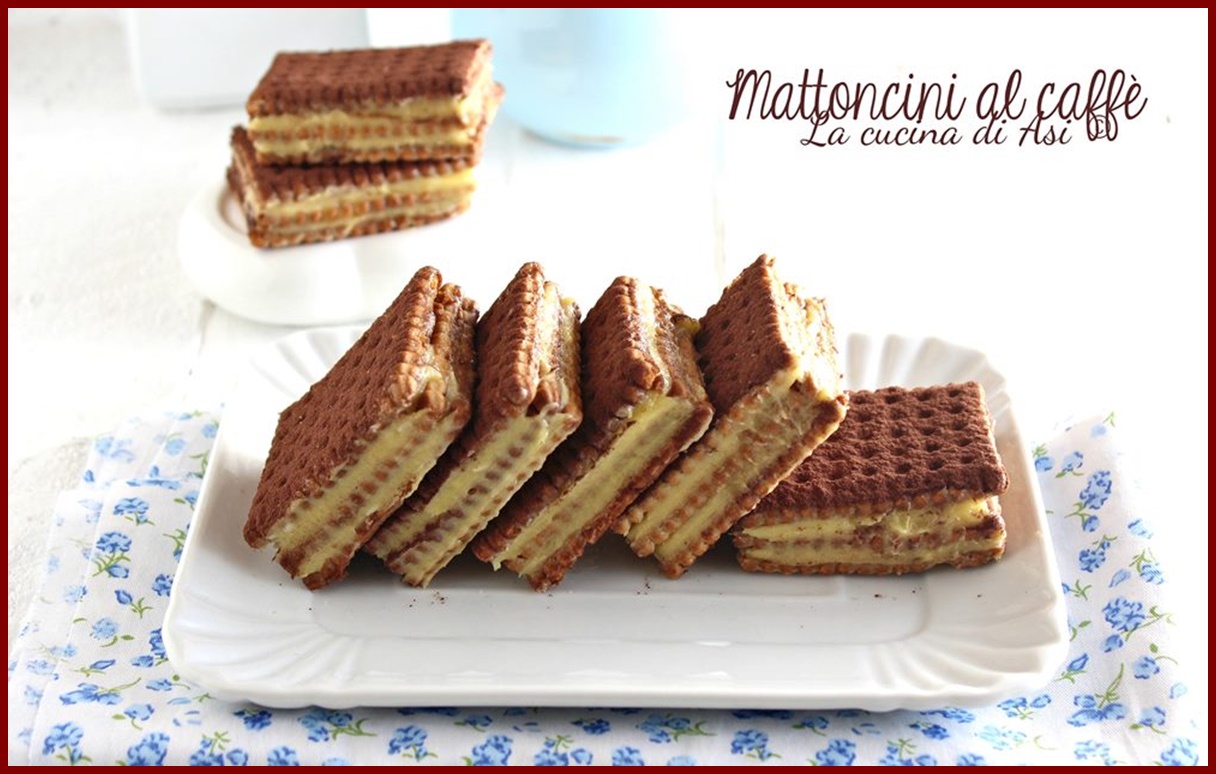 PETITS BLOCS AU CAFÉ