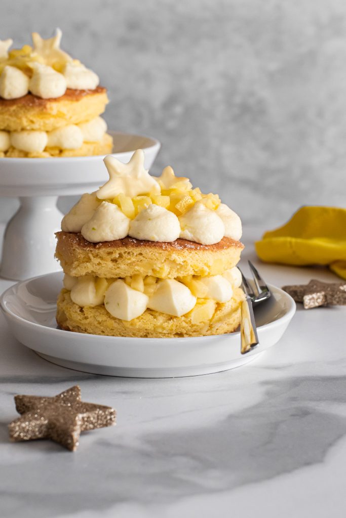Petits gâteaux aux pommes avec crème au mascarpone