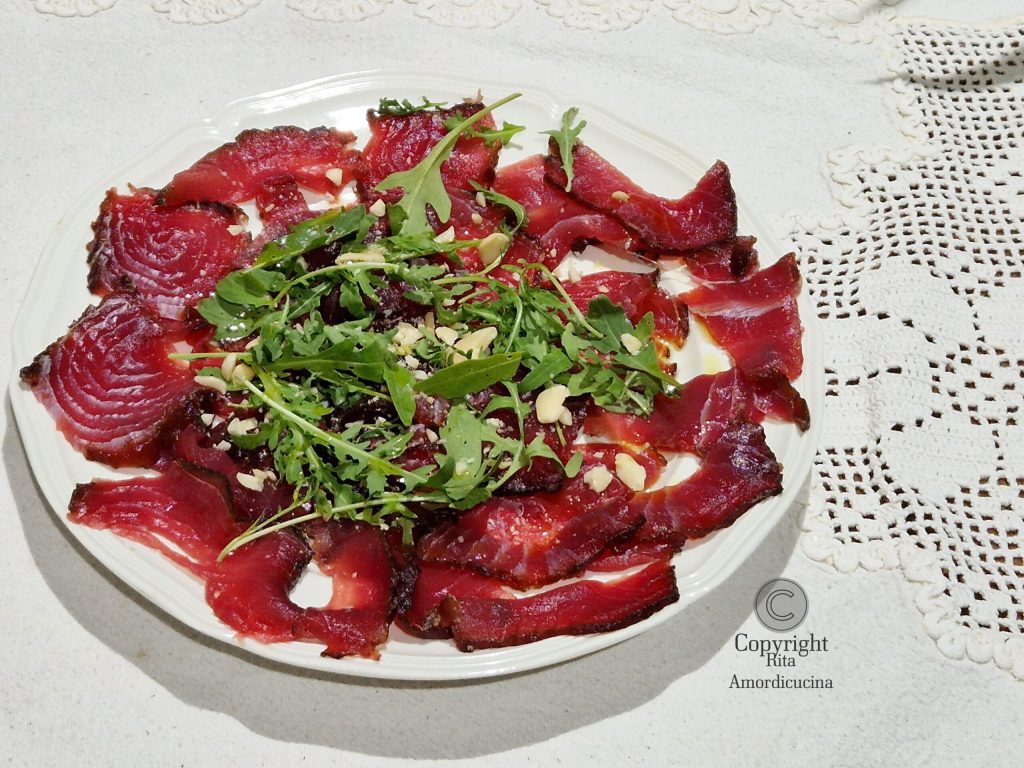 Poisson mariné au sucre et sel