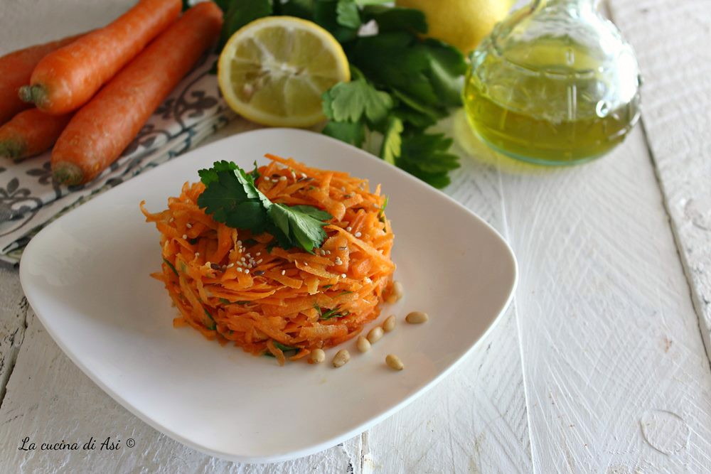 Salade de carottes légère avec persil et citron