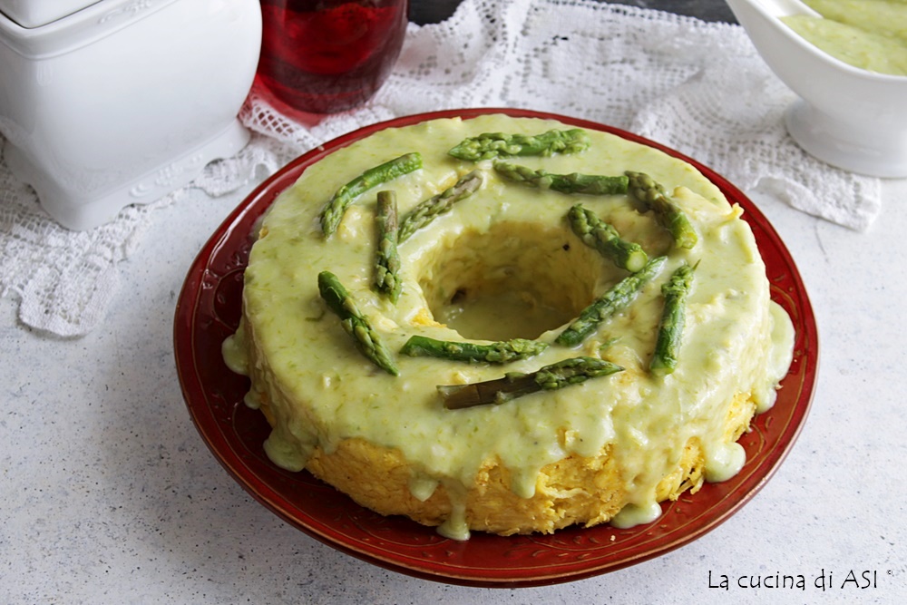 Savarin de taglierini avec crème d&rsquo;asperges